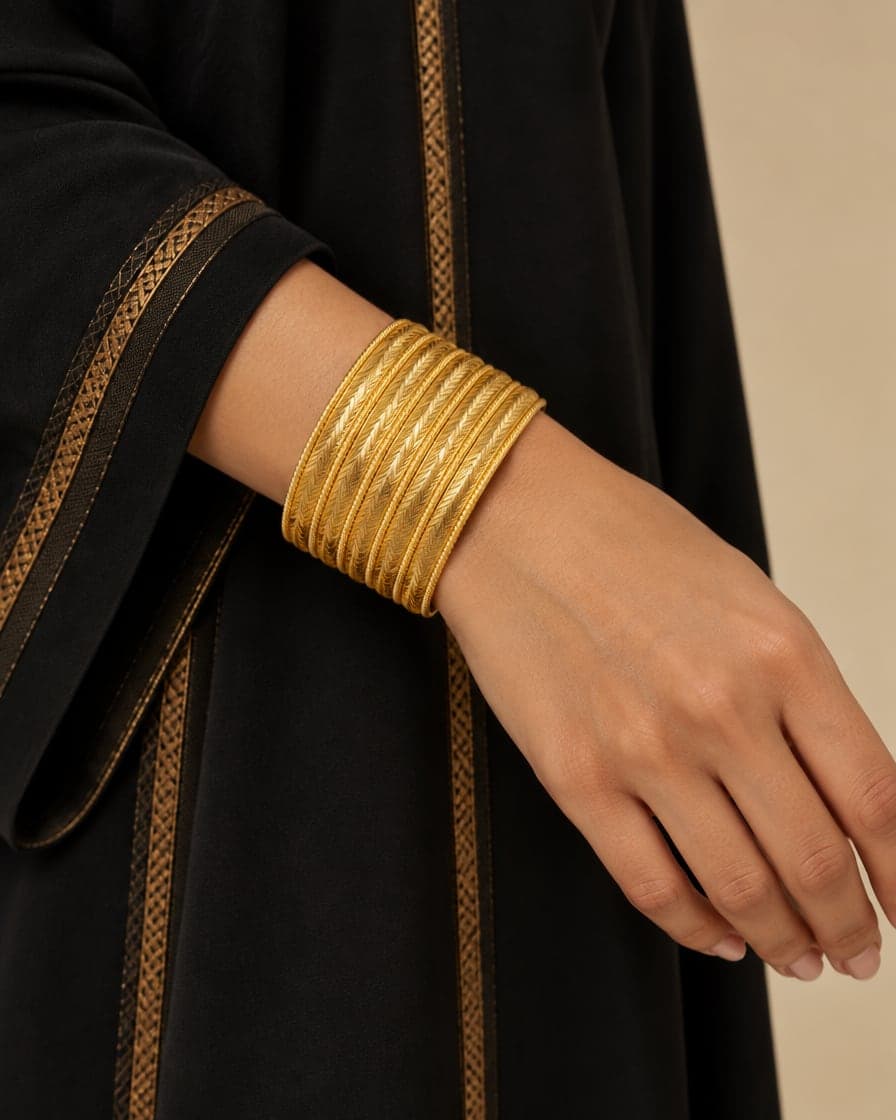Wheat-Ear Hiyool Bangle with Twisted Edges