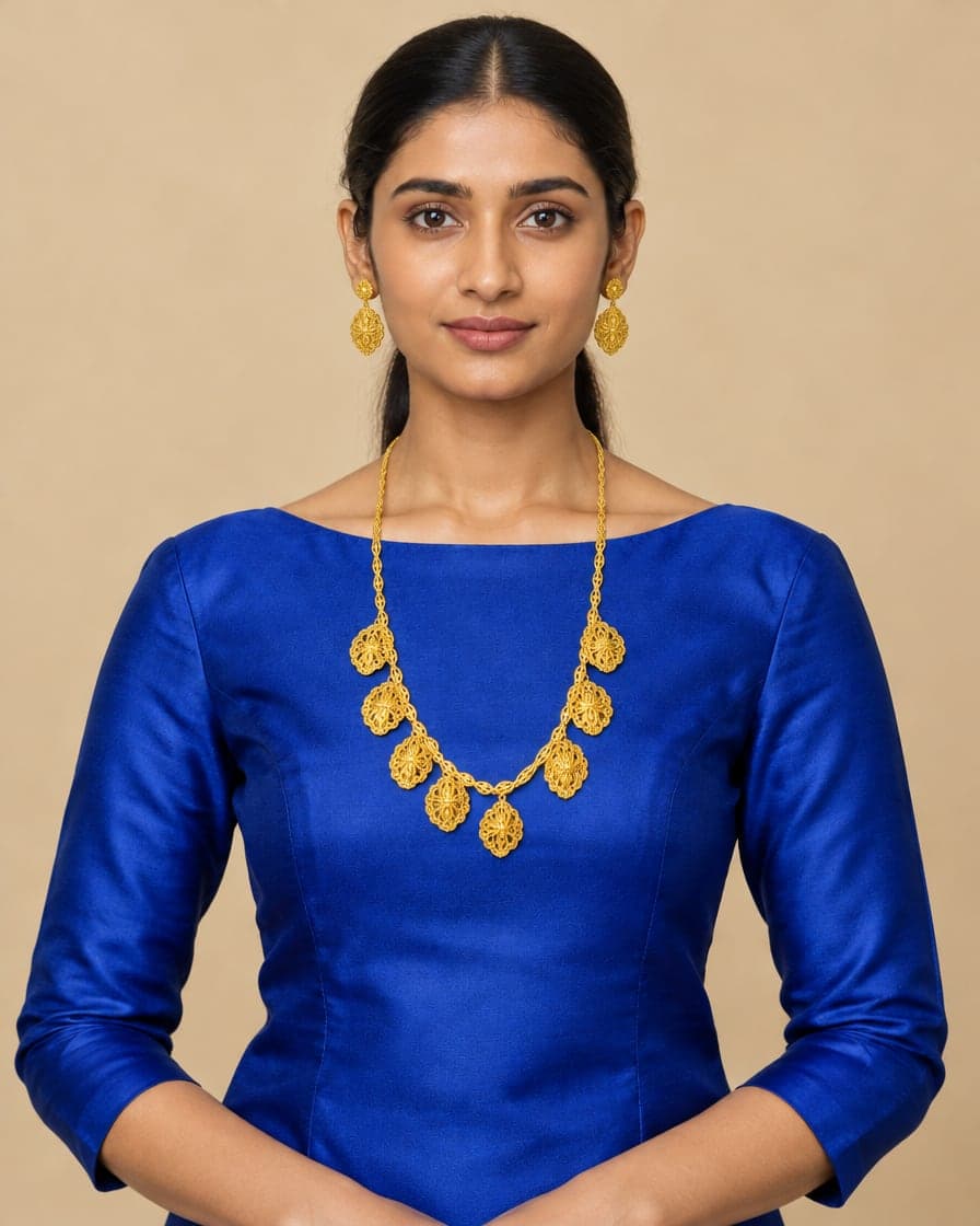 Medallion Set with Ring