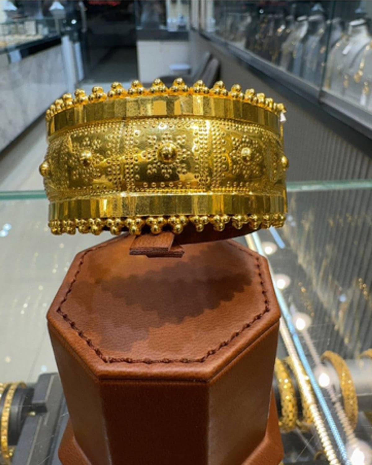 Granulated-Edge Bracelet
