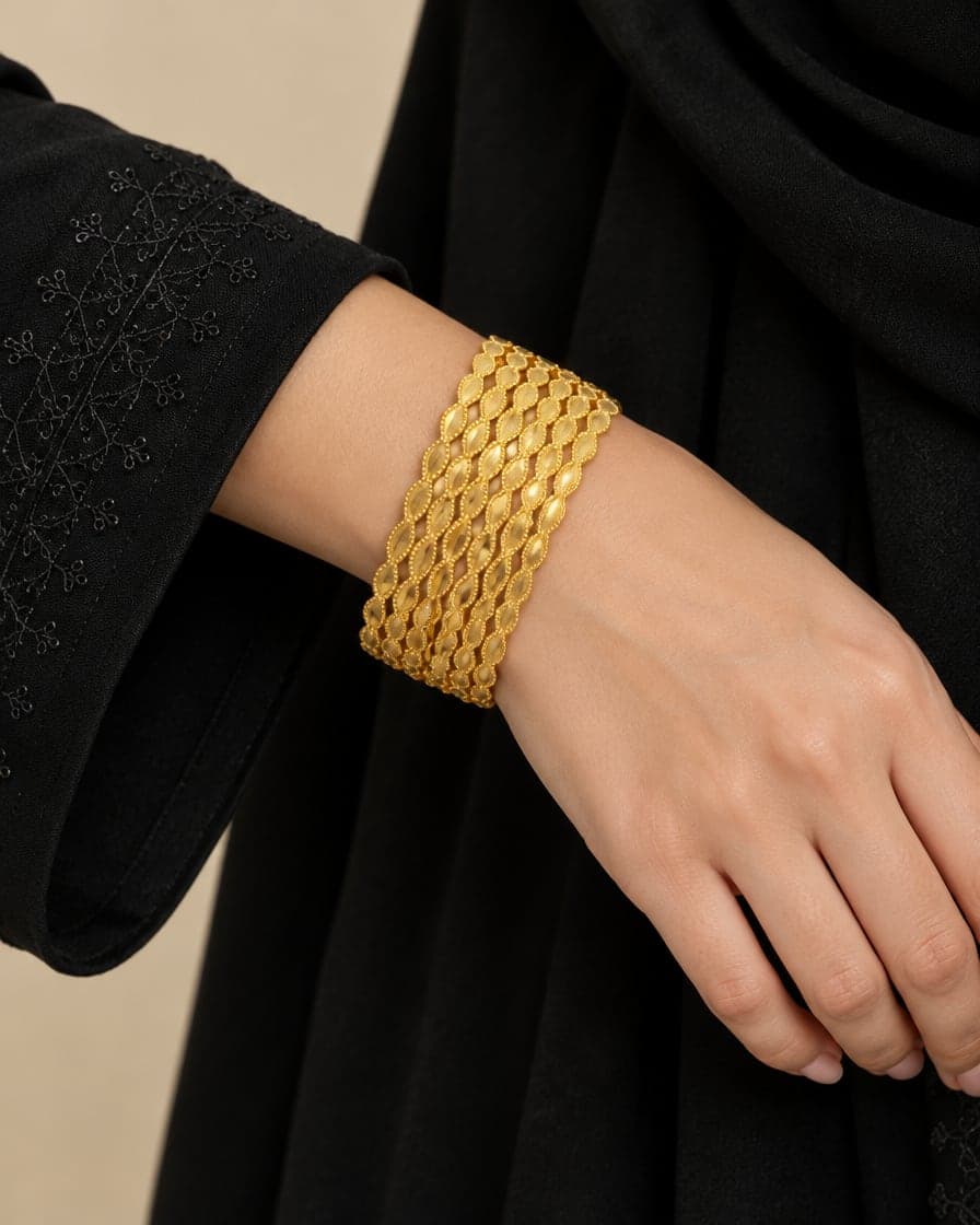 Wavy Lattice Hiyool Bangle