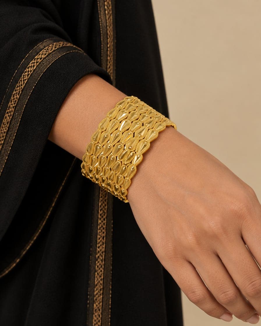 Engraved Leaf Hiyool Bangle