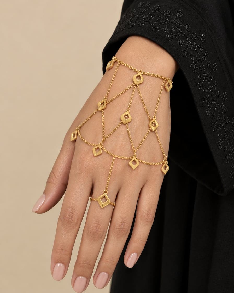 Hollow Diamond Hand Chain