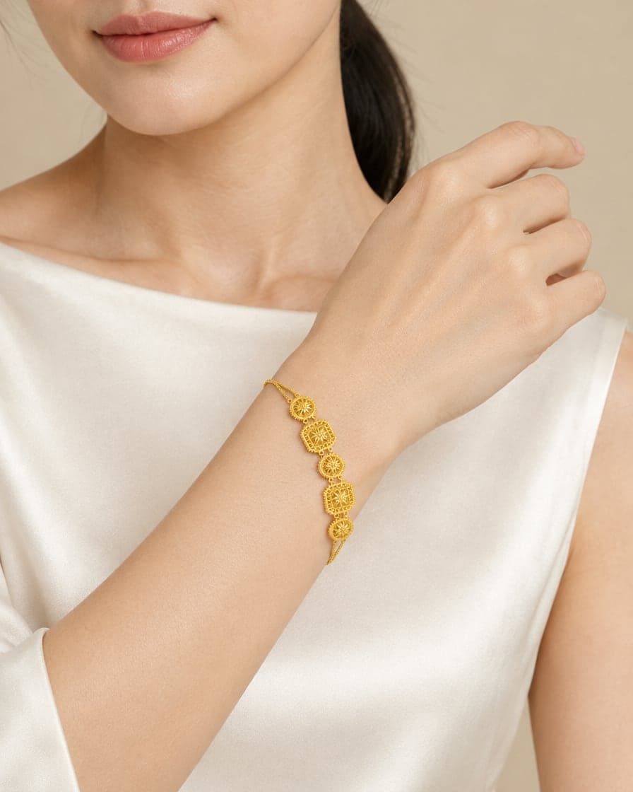 Medallion Bracelet